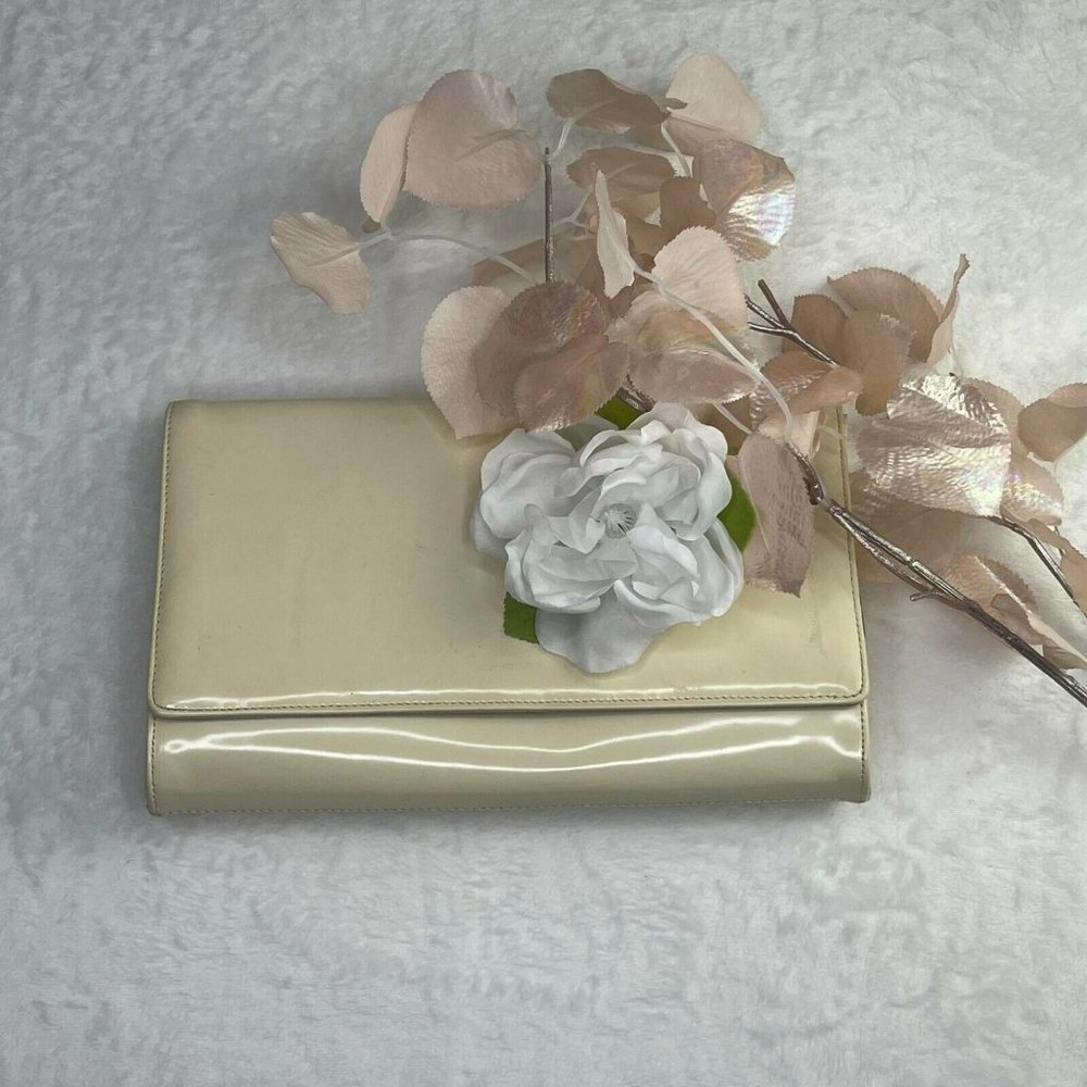 Frenchy of California Handbag Crossbody Womens Cream Ivory Leather USA Wallet